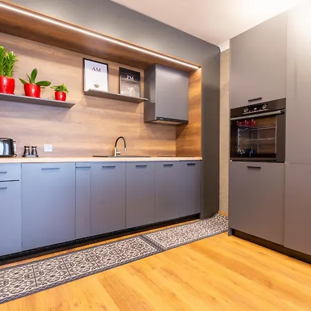 1st Line Sea View Sirena Zlate písky