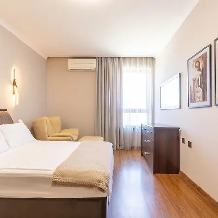 Apartmán 1st Line Sea View Sirena *